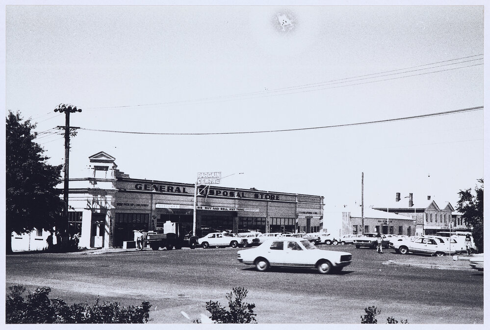 Bobeldyk's Bargain Centre, corner of Anson and Byng Streets, Orange