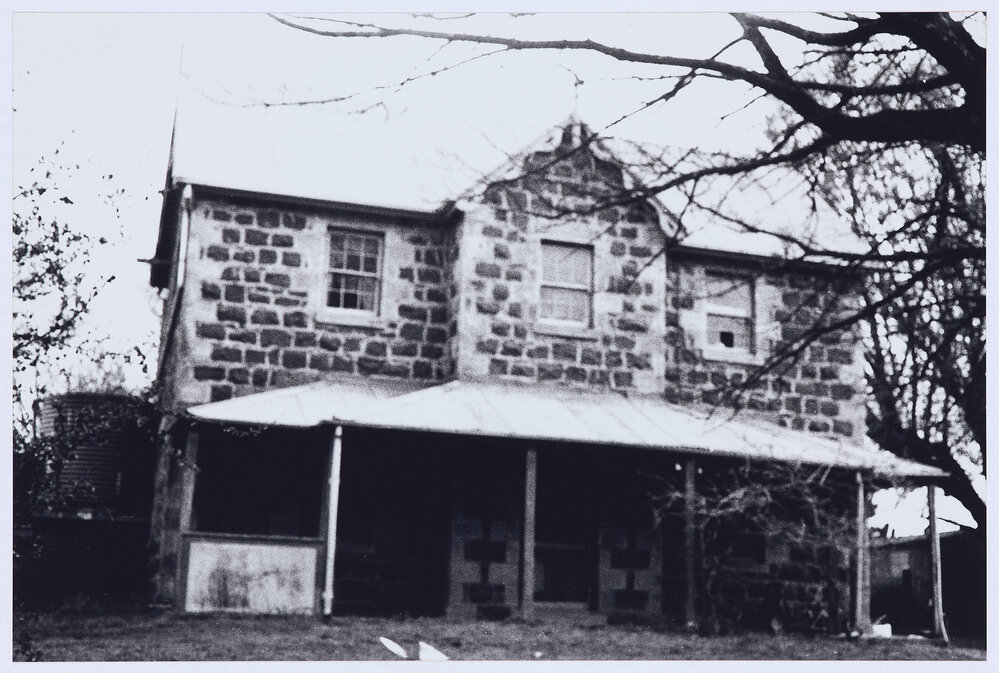 Residence, Orange