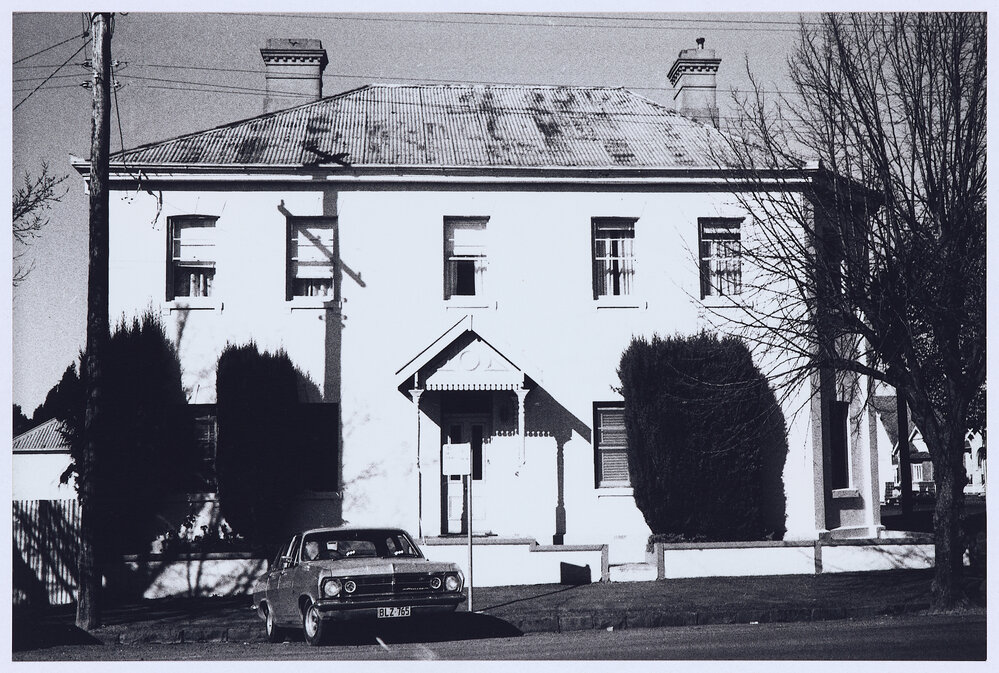 Union Bank, 84 Byng Street, Orange