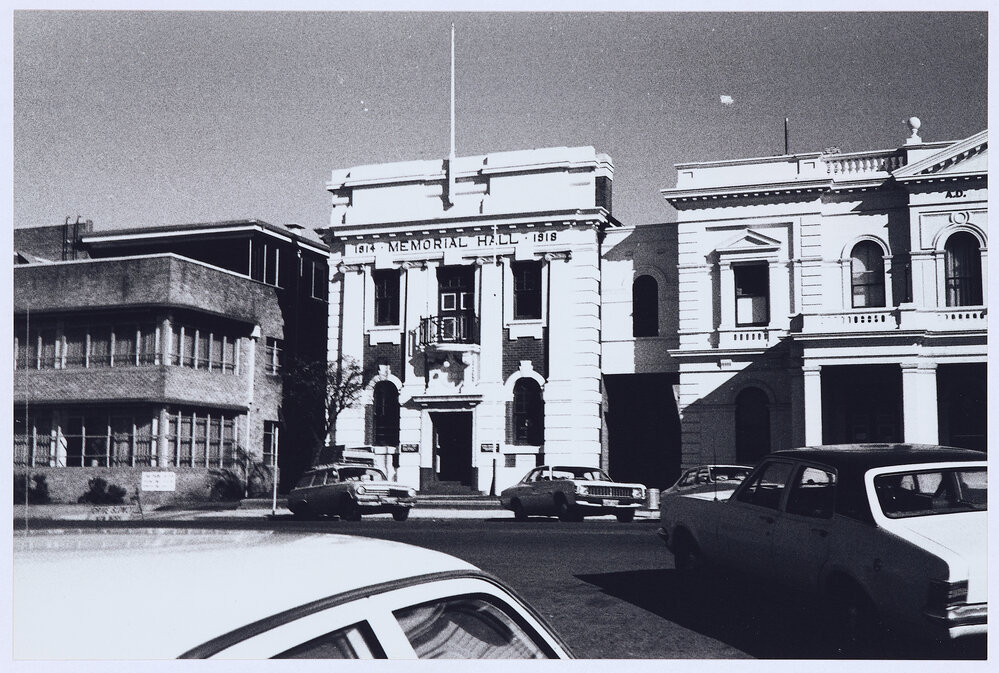 Memorial Hall, Orange