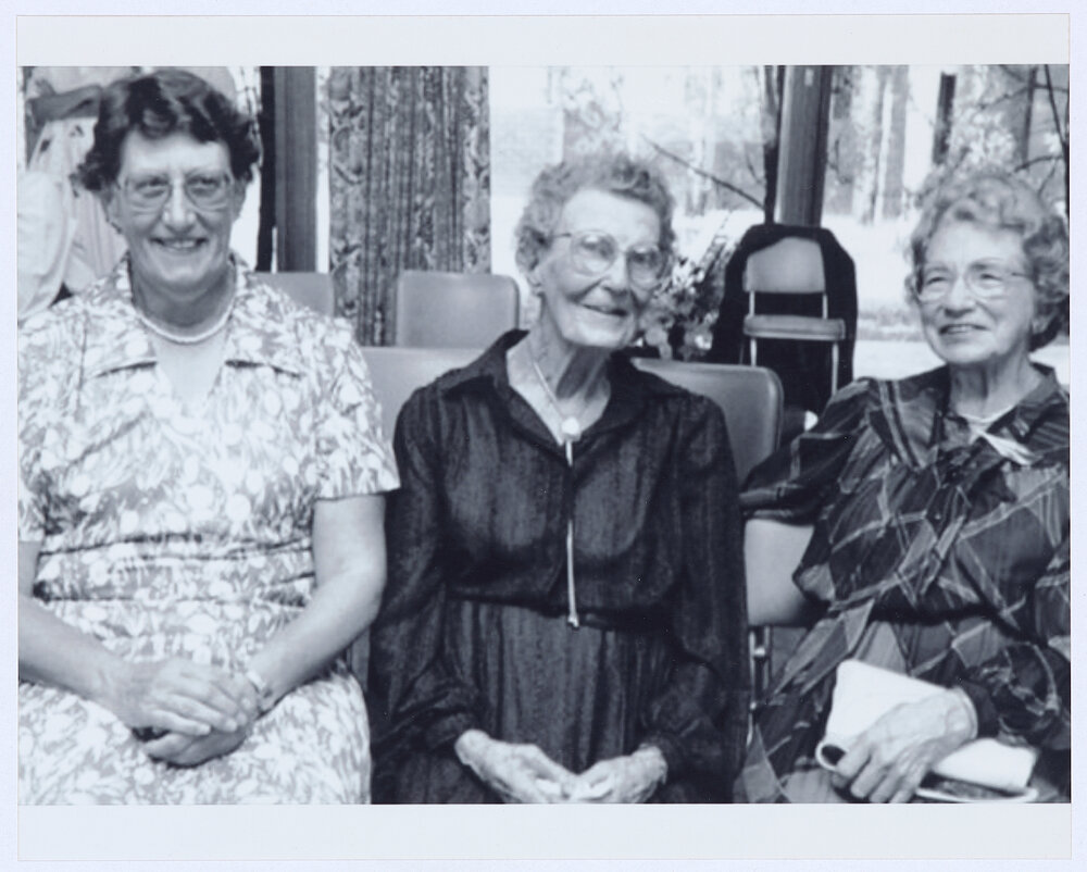Edna Gouldstone, Elizabeth Kerr and Agnes Field