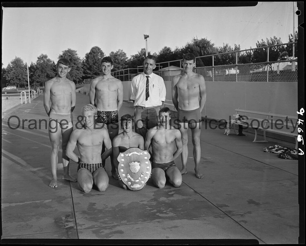 Orange men's relay swim team