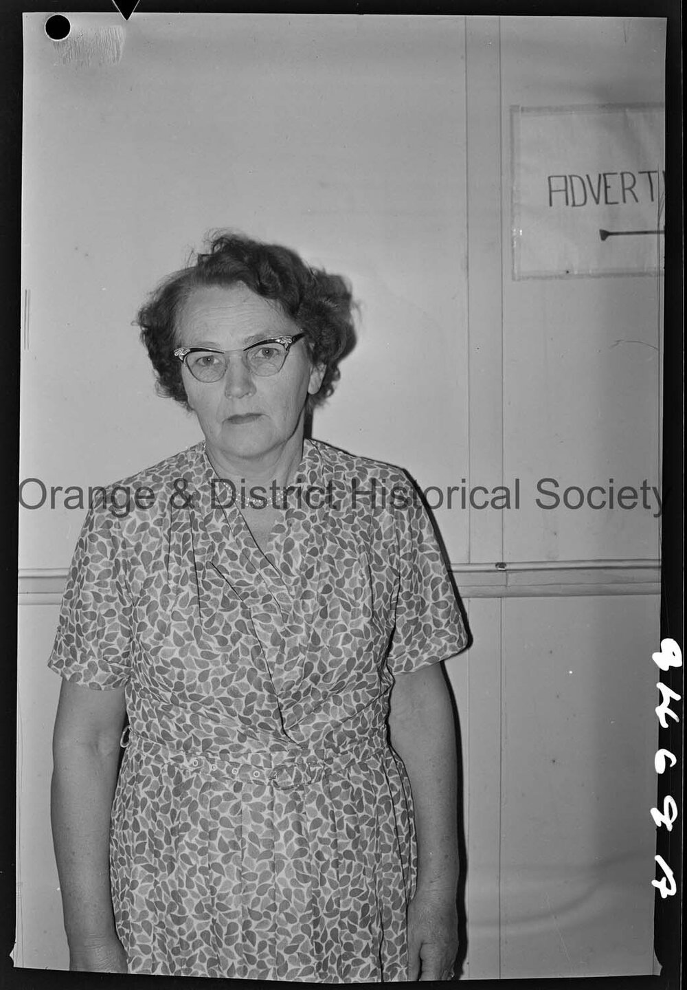 Passport photo Mrs Albert Smith