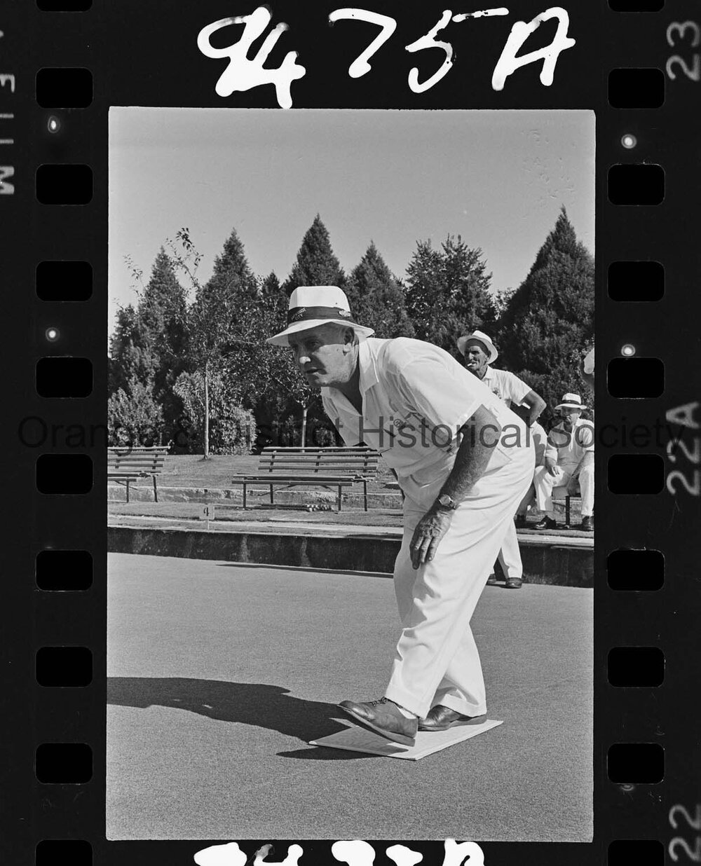 Ken Haddon from Bathurst City bowls team