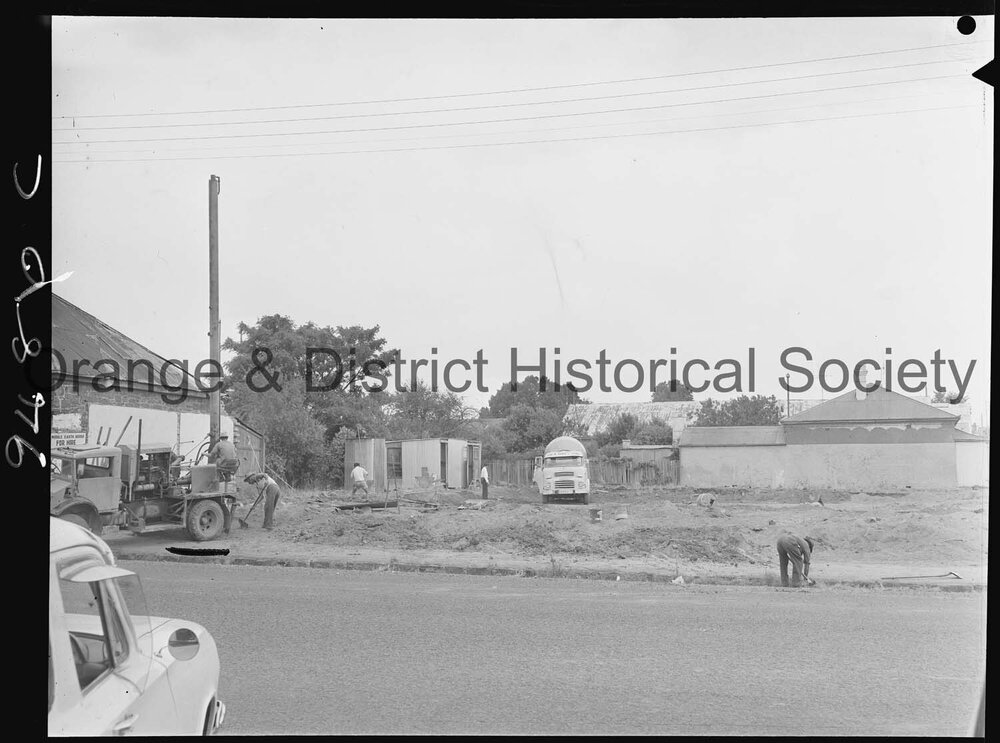 Construction of Central Western Daily building