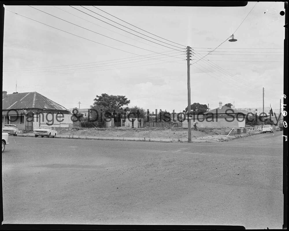 Construction of Central Western Daily building