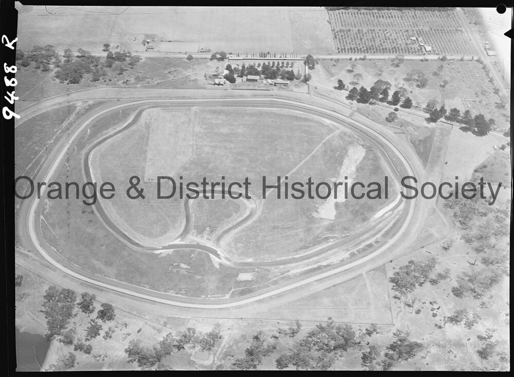 Aerial photograph of Towac Motor Racing Circuit