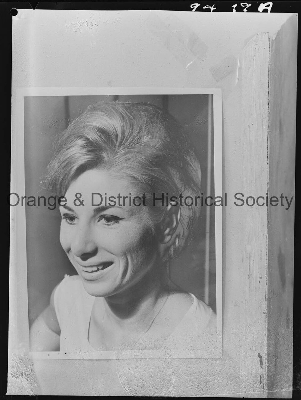 Copy actor Lynn Rainbow