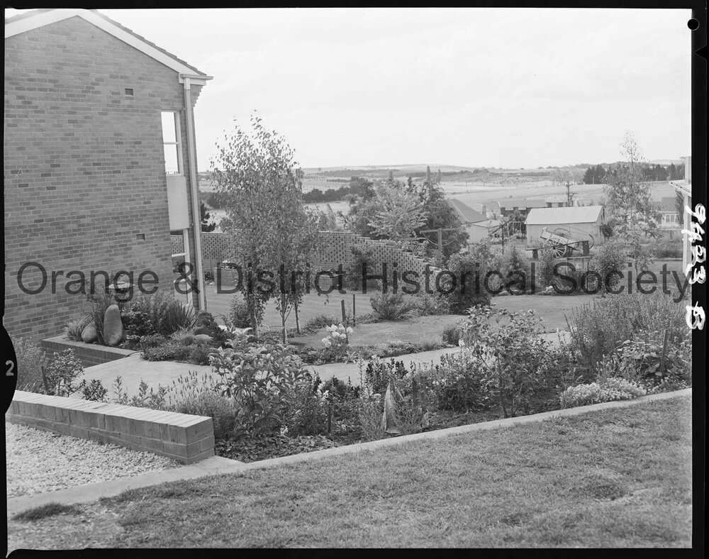 Garden of Dr J E Dunlop