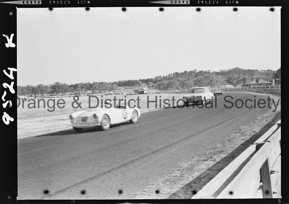 Car races at Towac Motor Racing Circuit