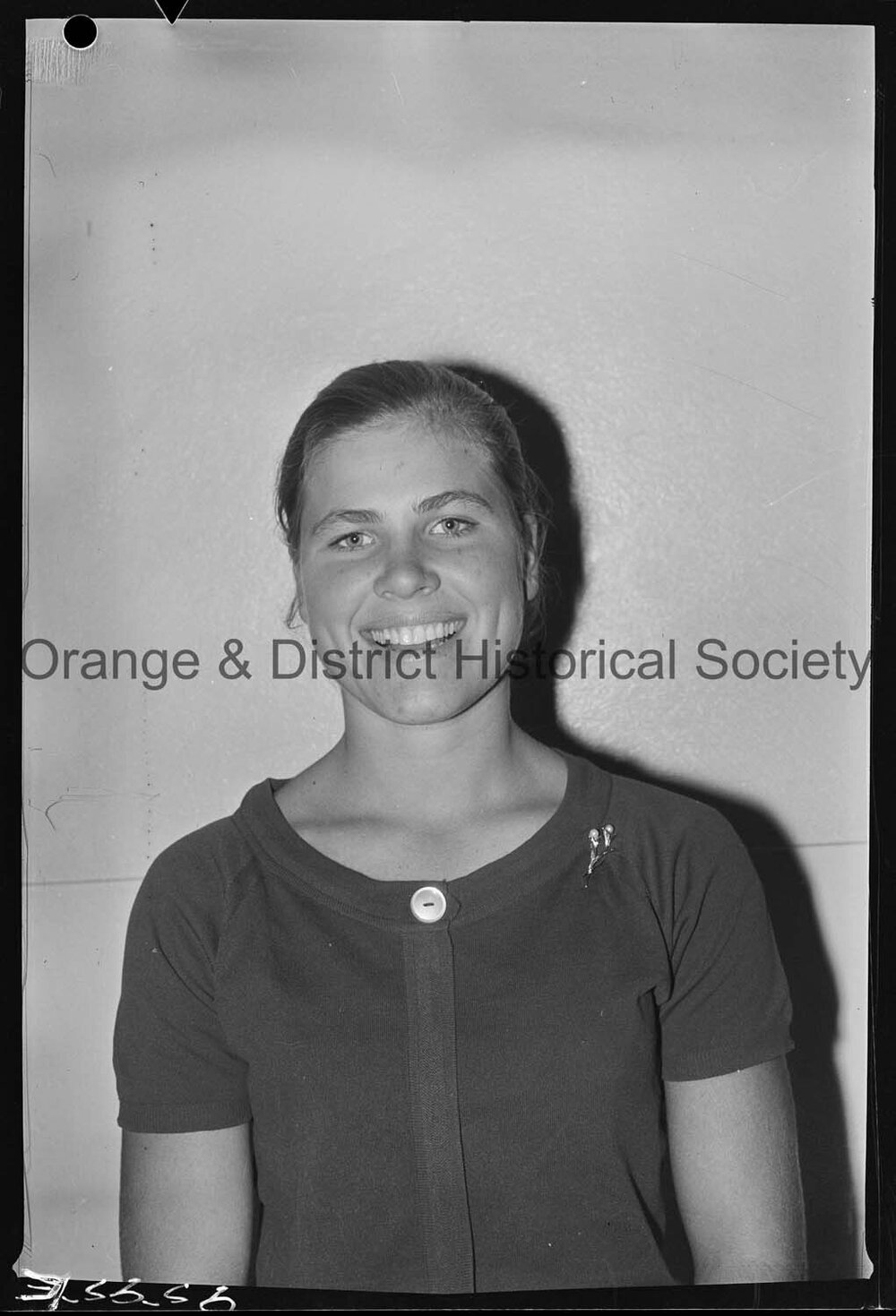 Passport photo Miss Crichton