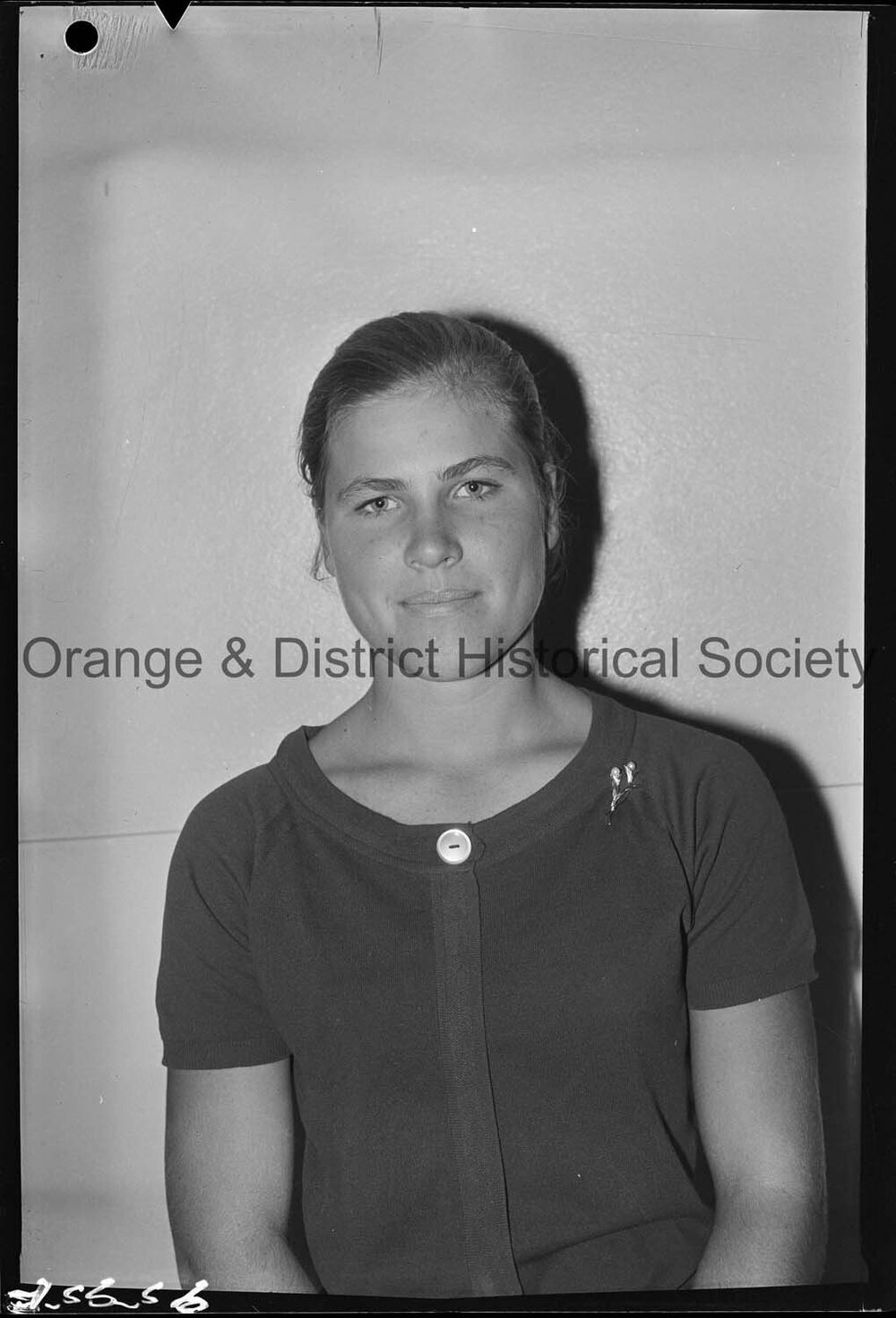 Passport photo Miss Crichton