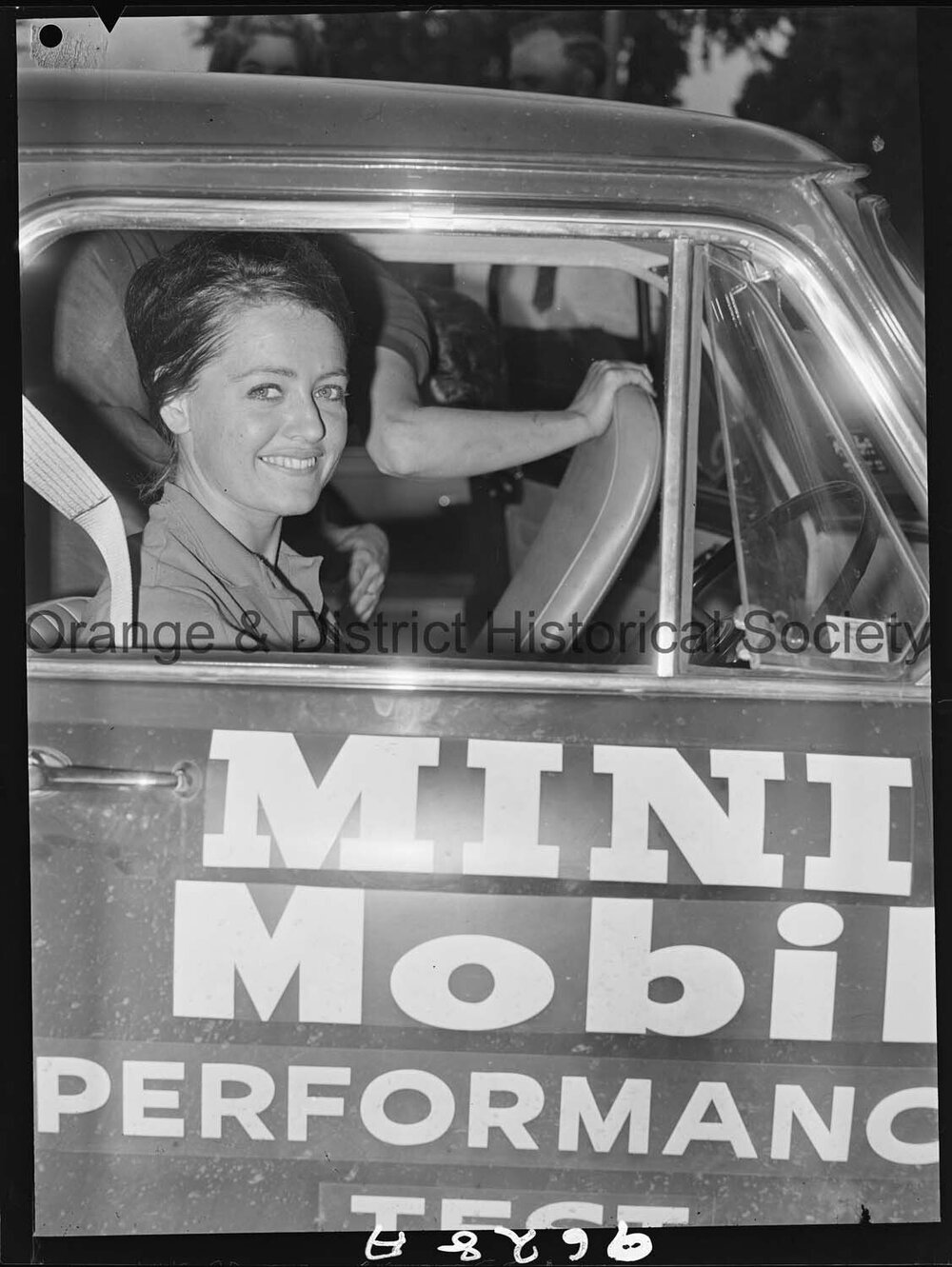 Morris Mini Mobil performance test