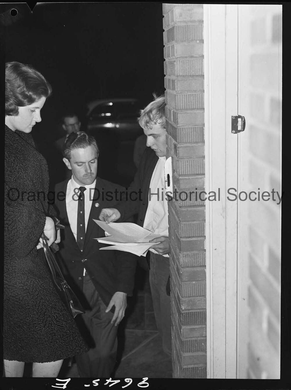 Demonstration at Country Party campaign launch