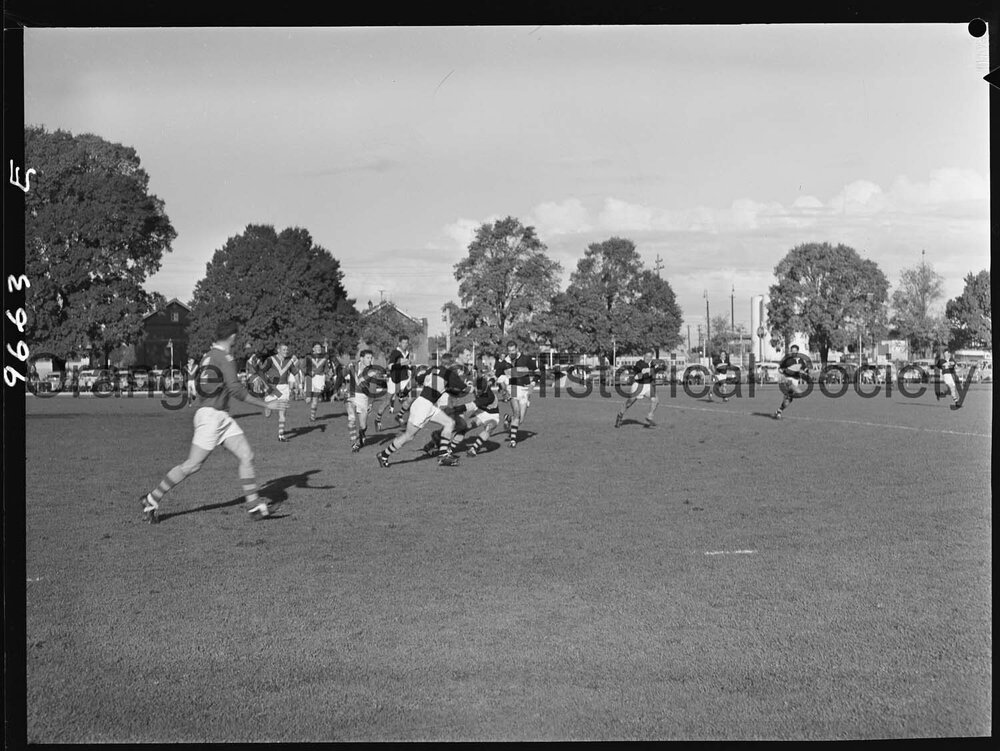 Football CYMS v Oberon