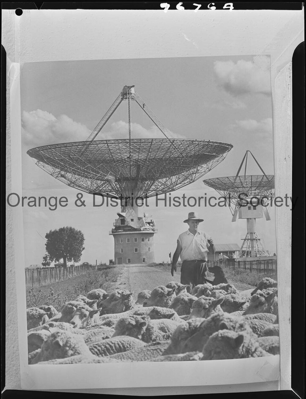 Parkes radio telescope