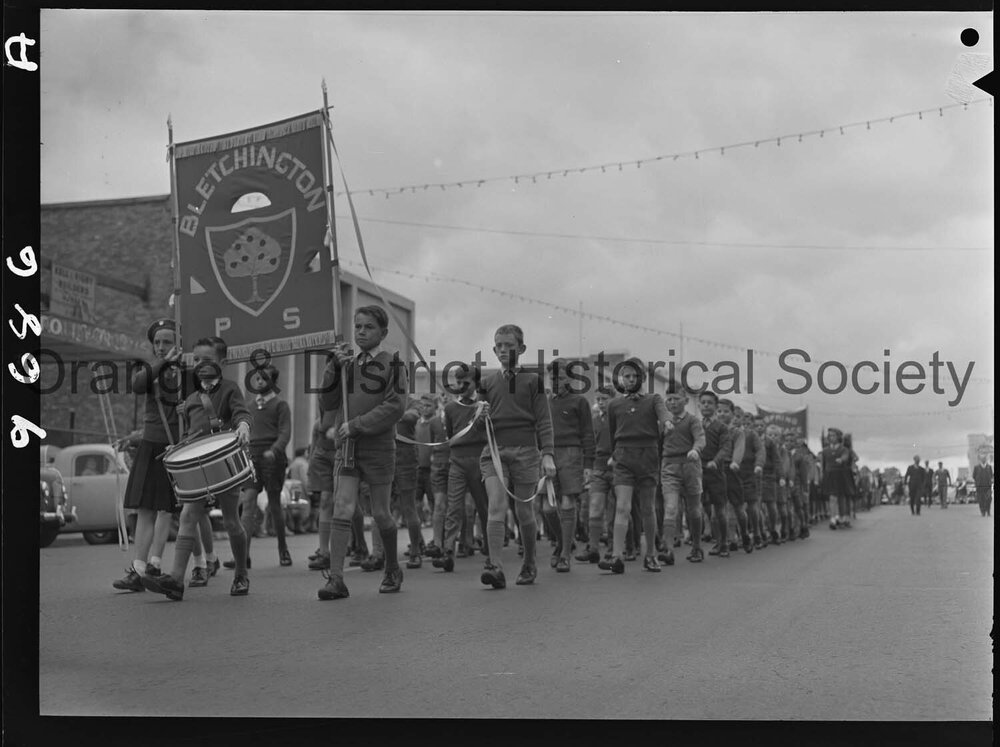 Orange Infants School Anzac tribute