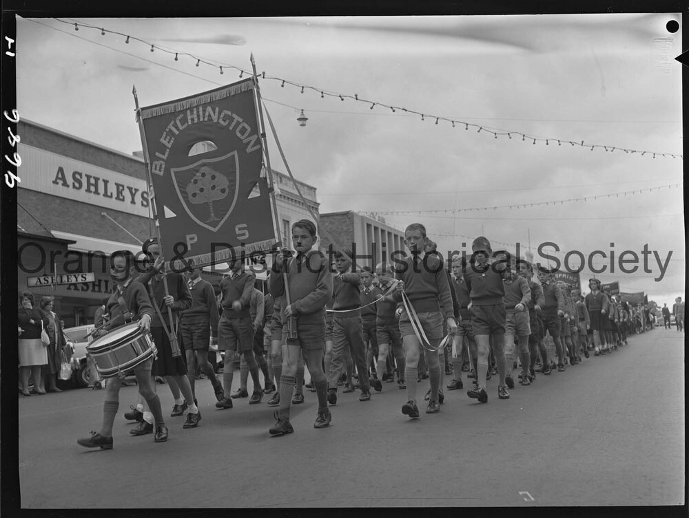 Orange Infants School Anzac tribute