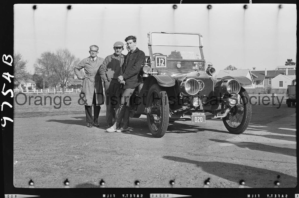 1910 Armstrong Whitworth motor car