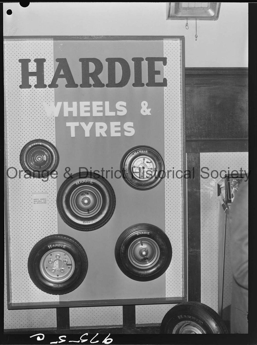 United Tyre Service display