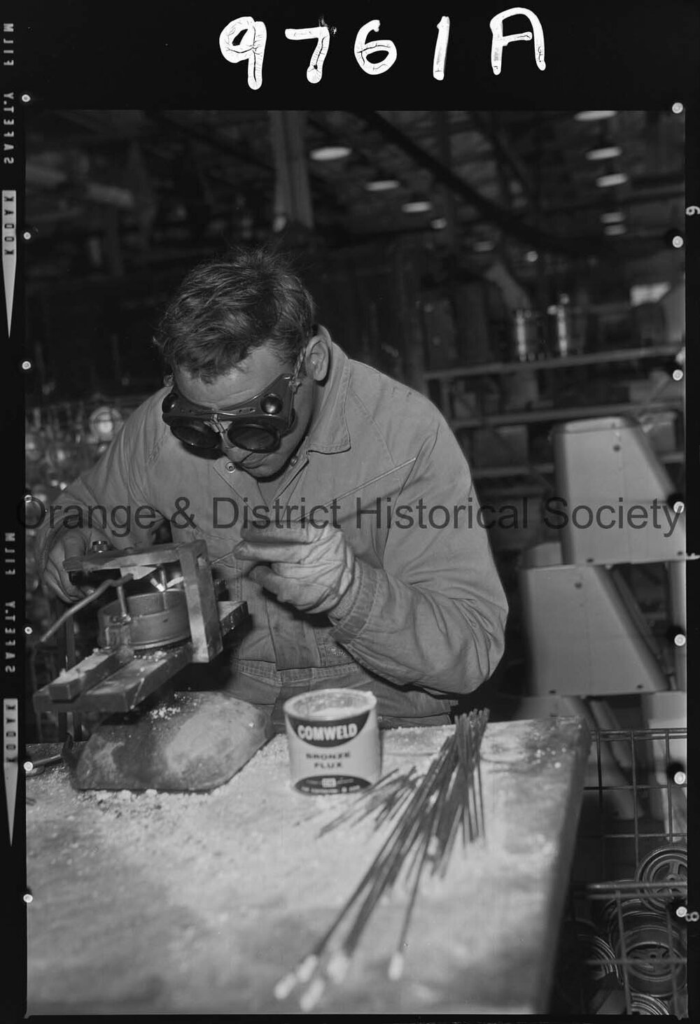 Email employee welding