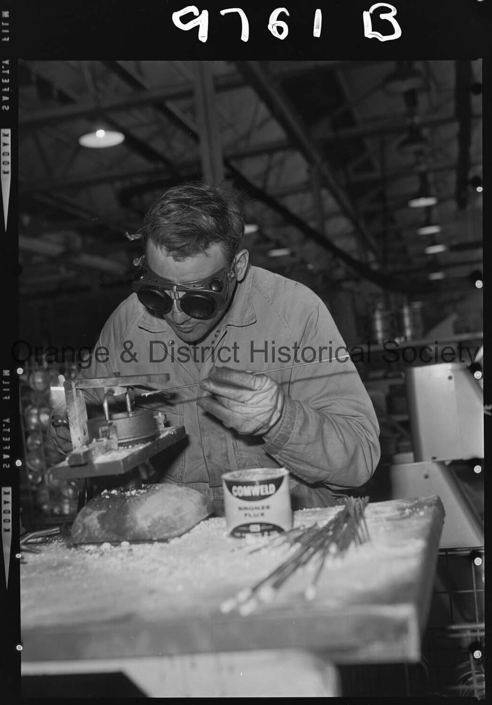 Email employee welding