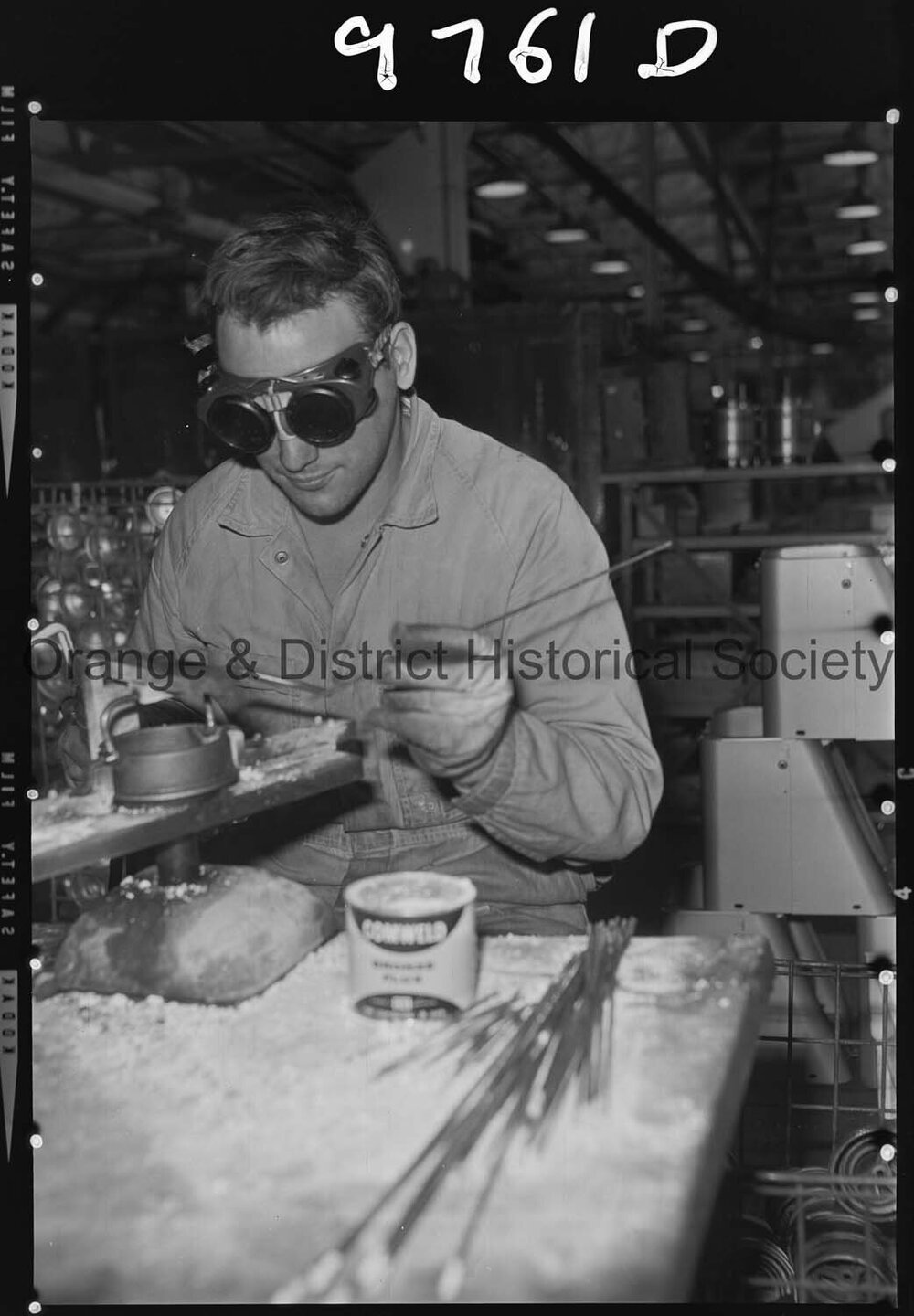 Email employee welding