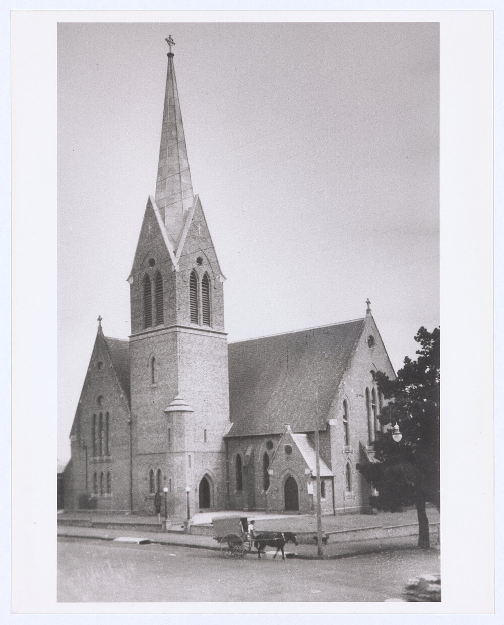 Holy Trinity Church, Orange