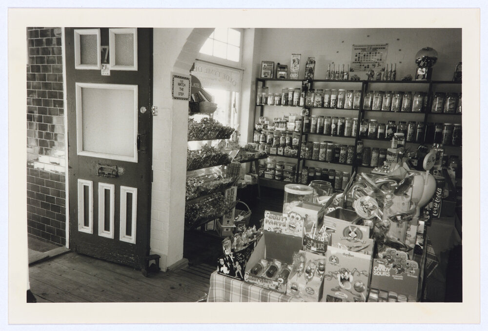 Olde Tyme Delights confectionery shop, Millthorpe