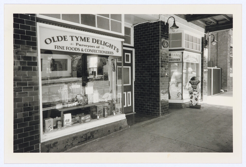 Olde Tyme Delights confectionery shop, Millthorpe