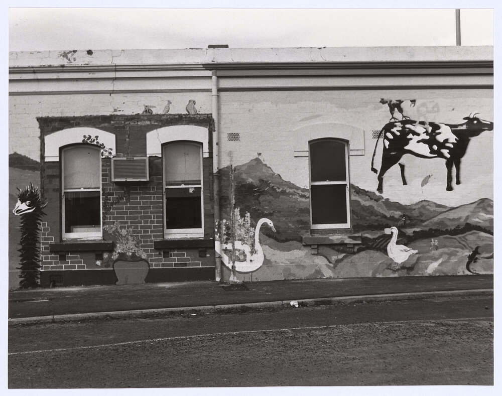 Orange Railway Station mural