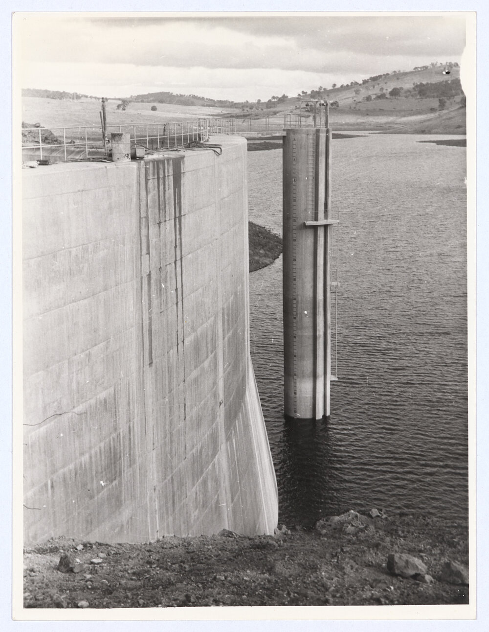 Construction of Suma Park Dam