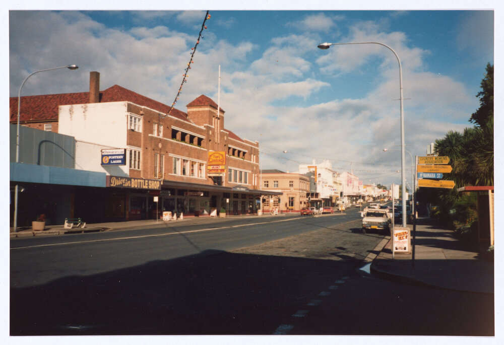 Hotel Canobolas, Orange
