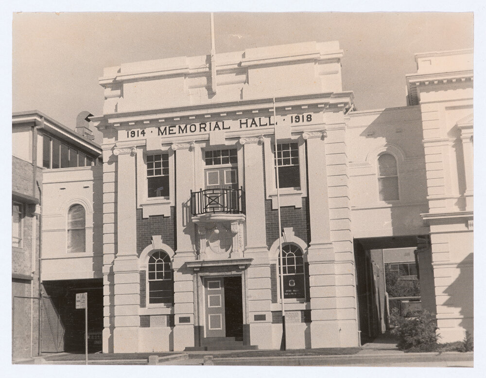 Memorial Hall, Orange