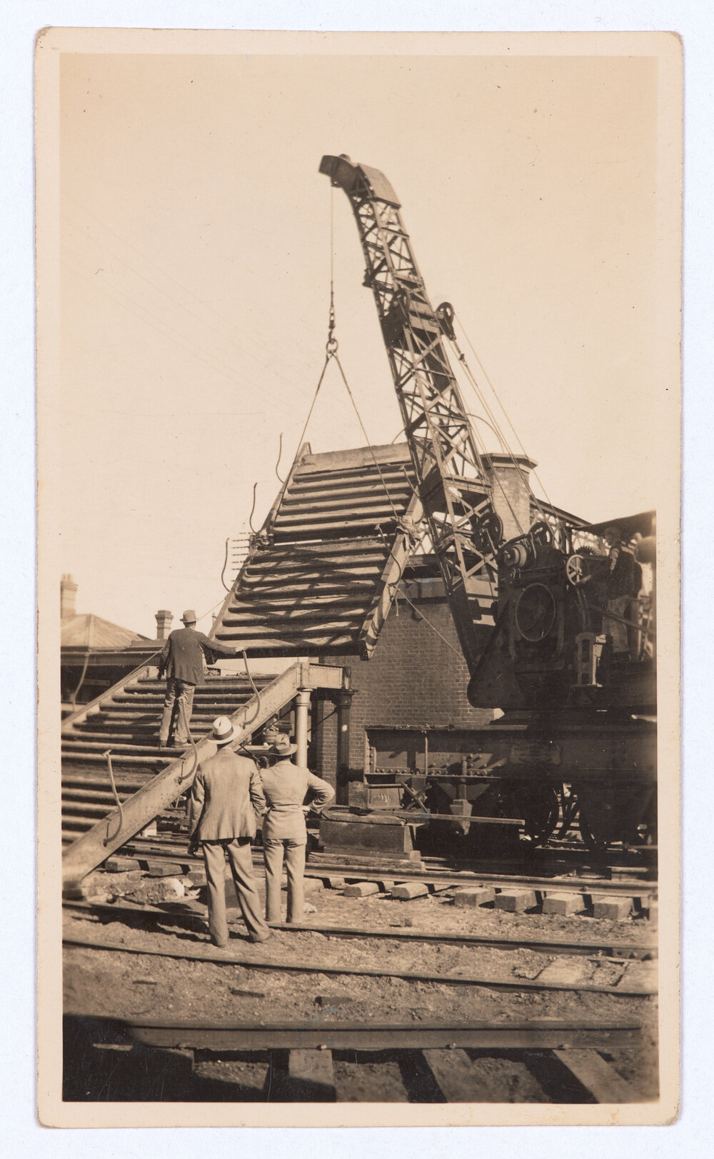Construction of the railway pedestrian footbridge