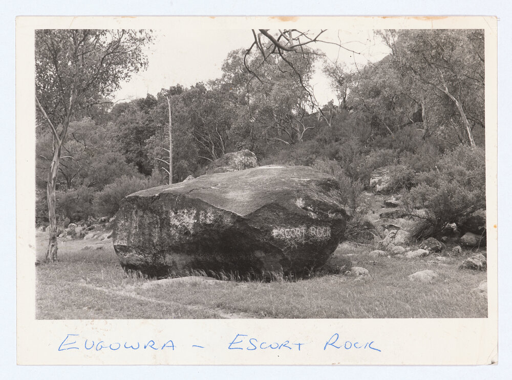 Escort Rock, Eugowra