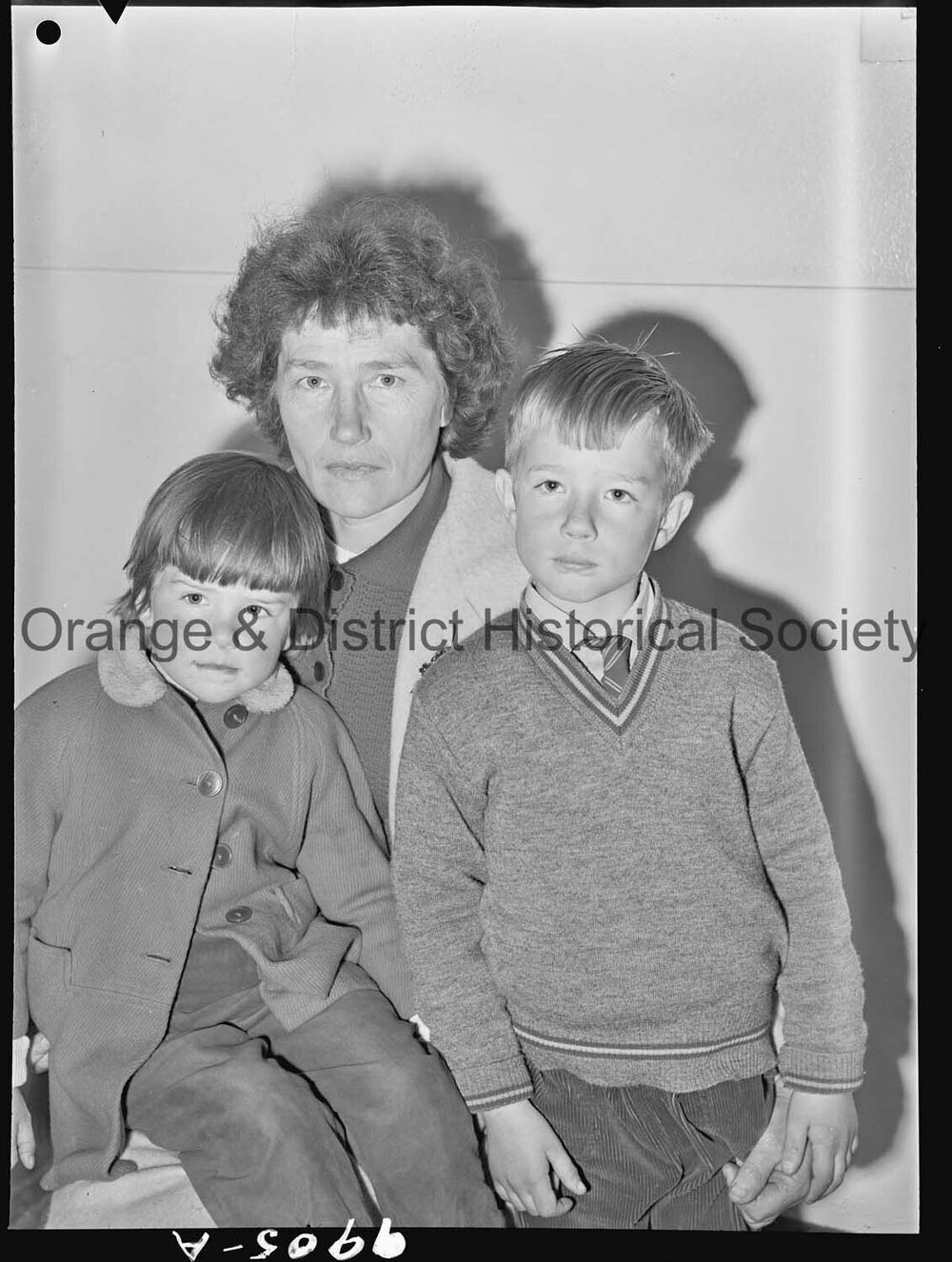 Passport photo Mrs Bobeldyk and children