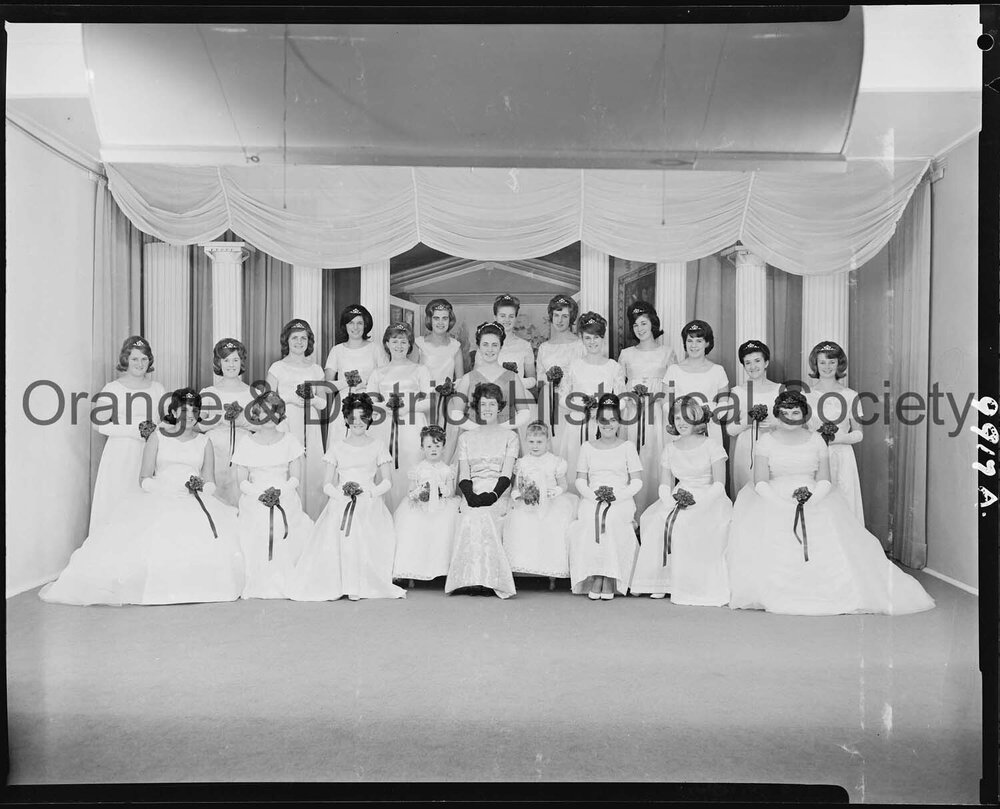 Catholic Ball debutantes