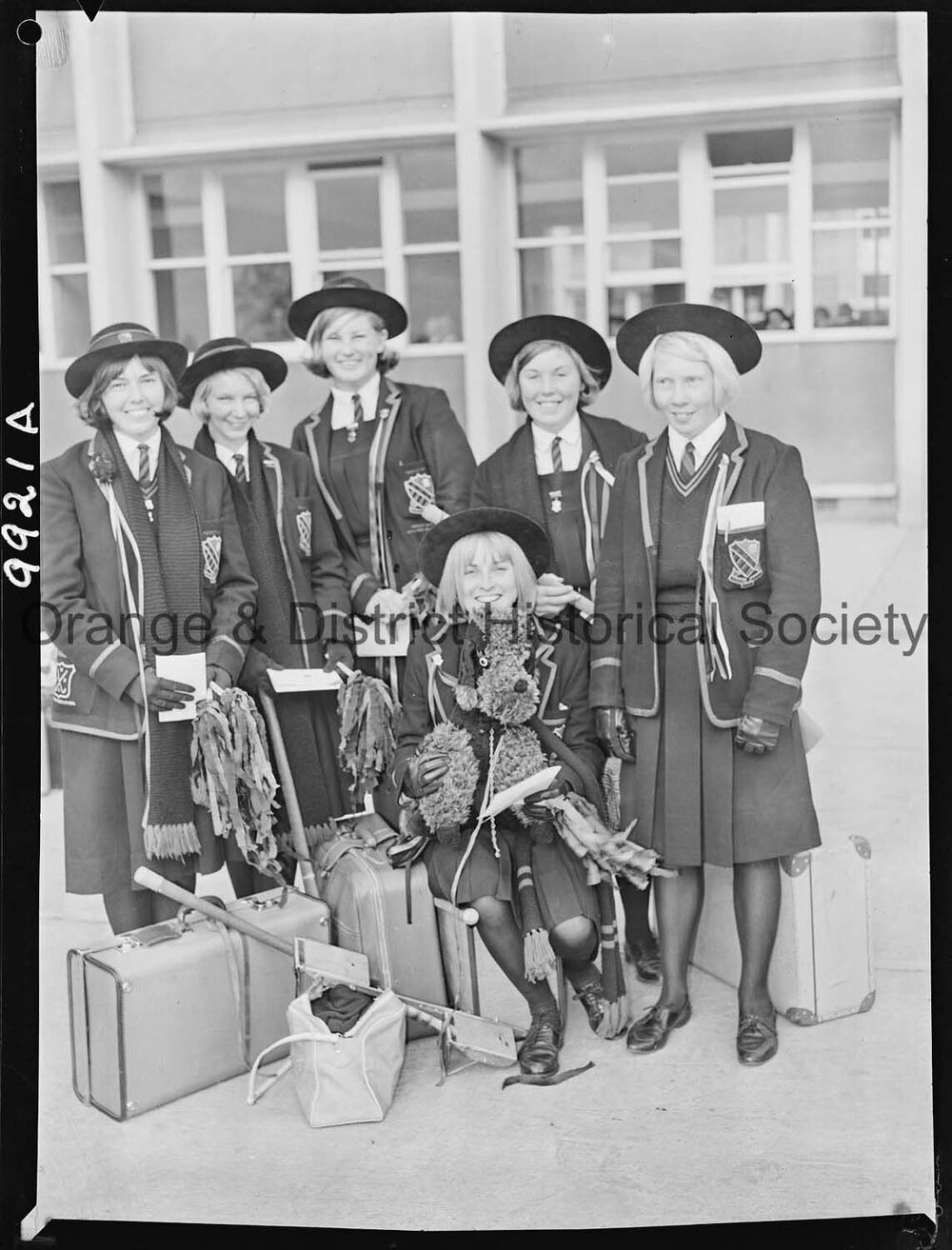 Arrival of Dubbo High School's Astley Cup team