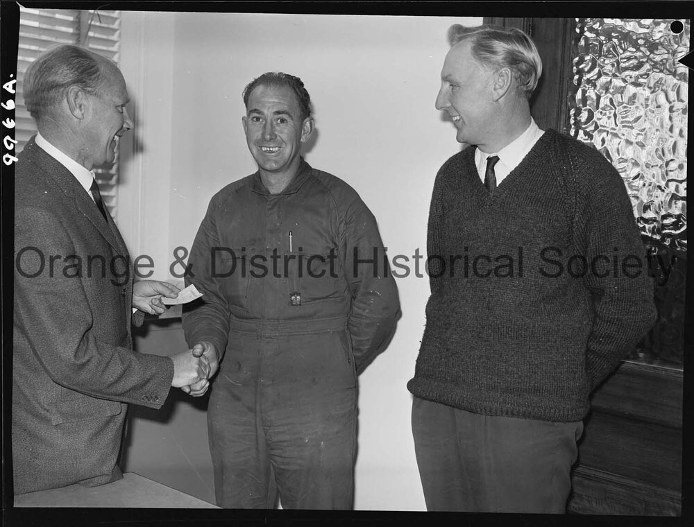 Lottery winners presented with cheque