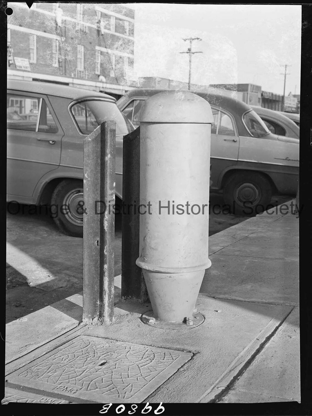 PMG distribution pillars