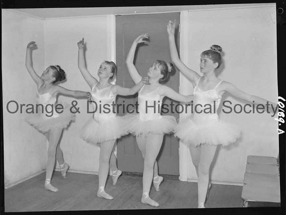 Fifth grade Ballet students