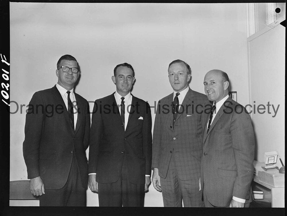 Insurance providers discuss Decimal Currency conversions