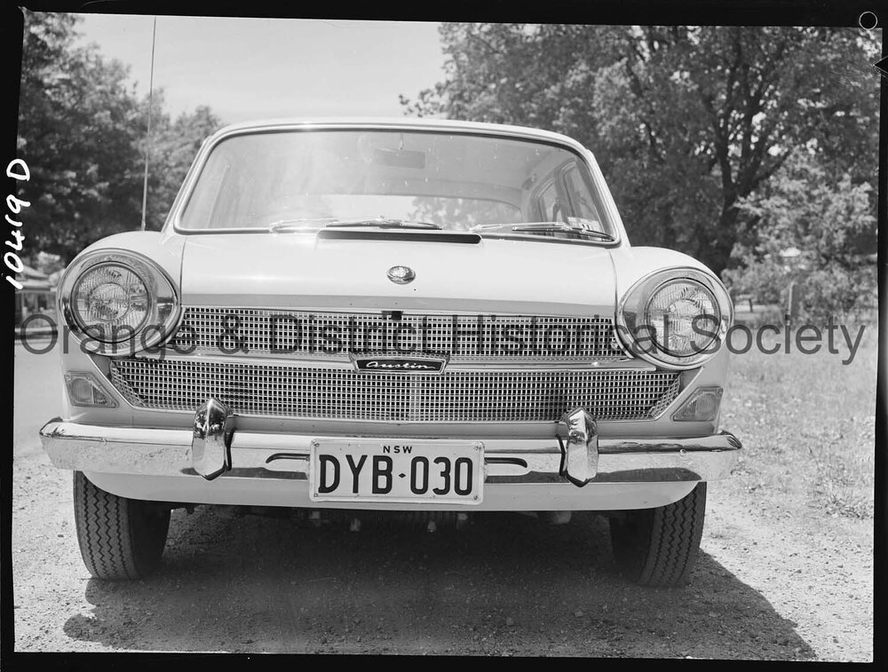 Austin 1800 motor car