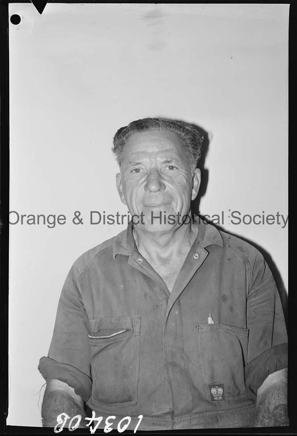 Passport photo Mr Seletord