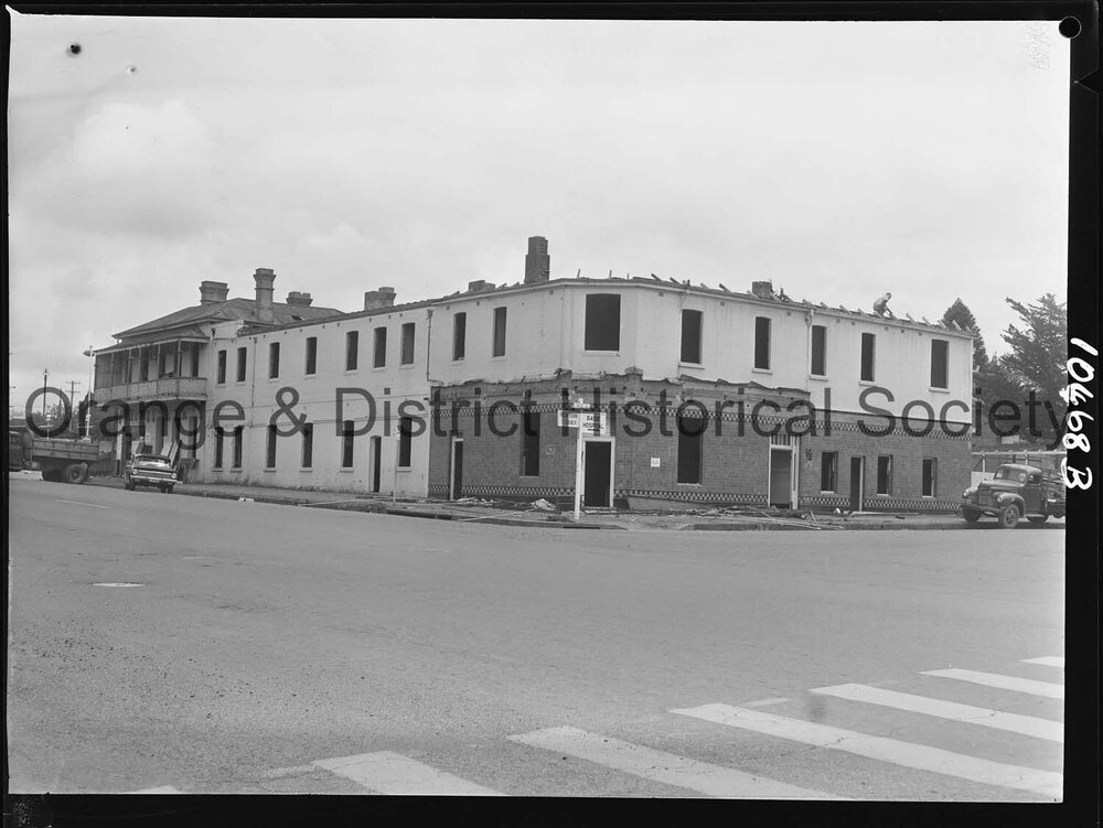 Demolition of the Hotel Orange