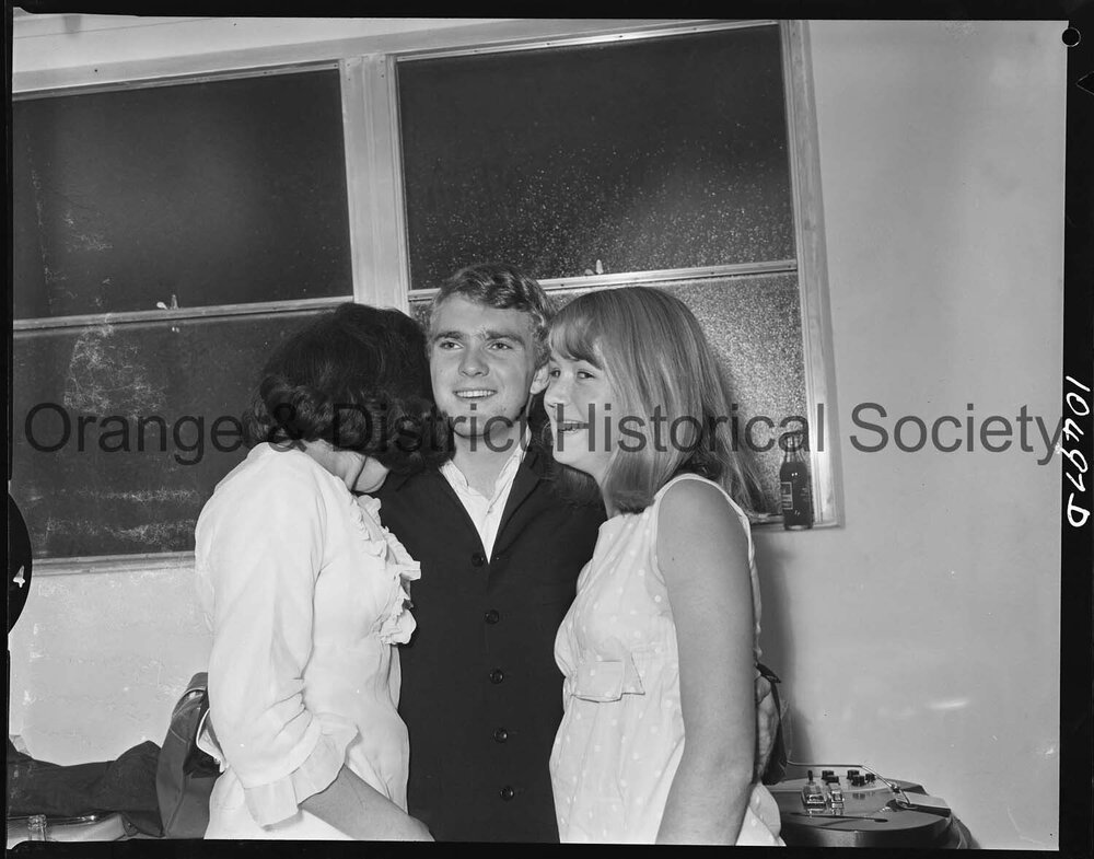 Billy Thorpe in Orange