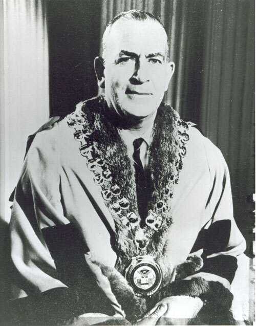 Alan Ridley Mayor of Orange 1956-57 -1960