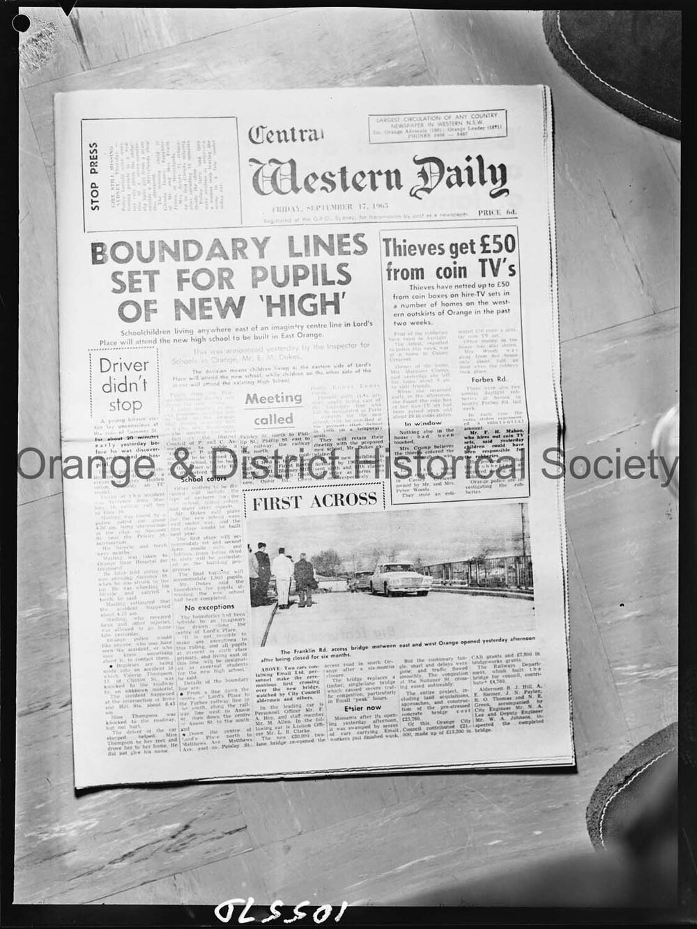 Copy front page CWD, 17 September 1965
