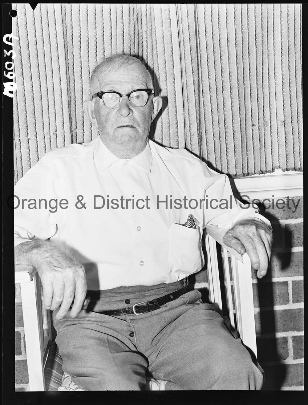 Mr Bill Swain